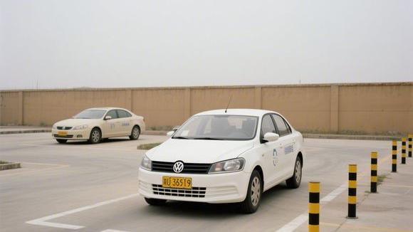 临汾杨谈驾校