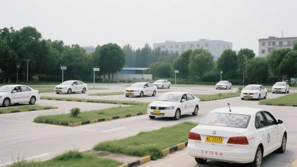 龙岩绿园驾校