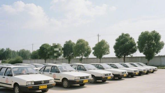 辰溪龙泉岩驾校