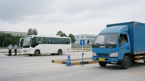 东莞华博驾校