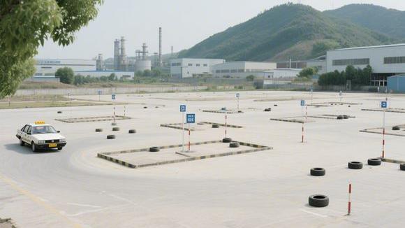 南宁鑫兴驾校