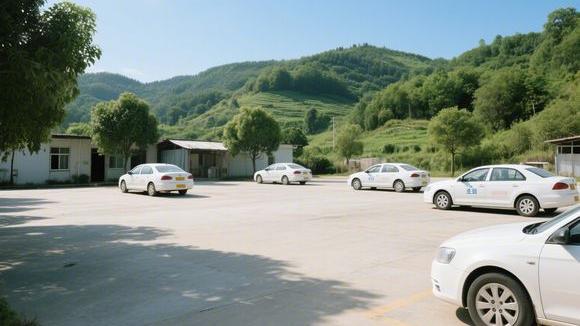 越安驾校大门