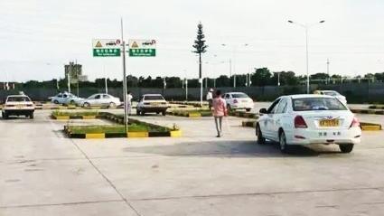 大理州城驾校