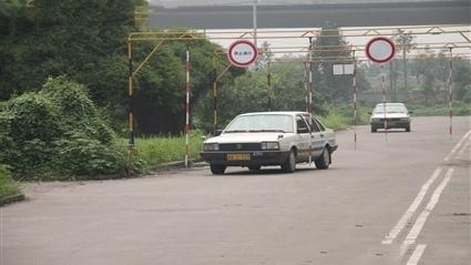 咸阳文汇路驾校