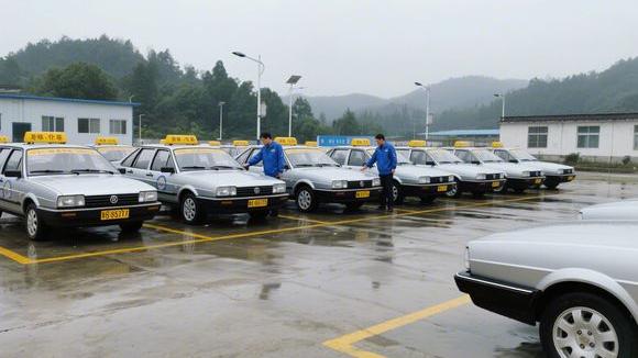 定西金龙驾校