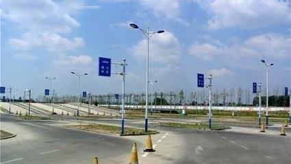 鄯善鼎峰驾校