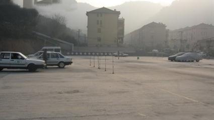 乌恰吾合沙鲁驾校