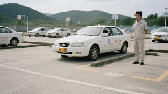 喀什阿瓦提驾校